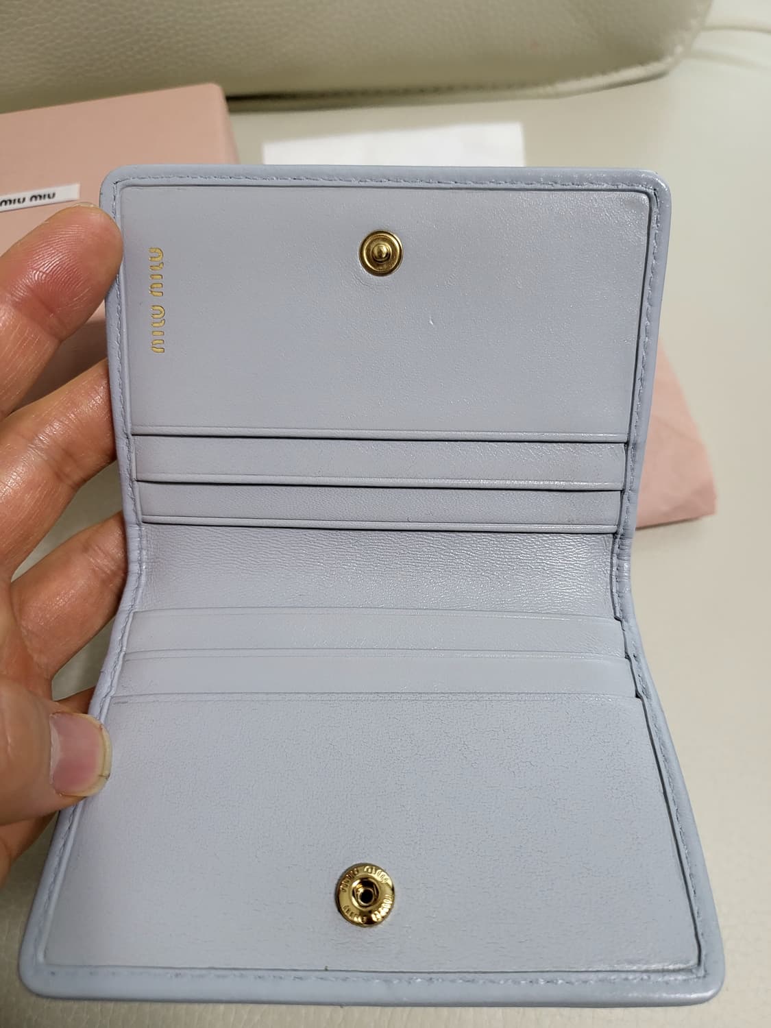미우미우 카드지갑 정품  상품이미지8