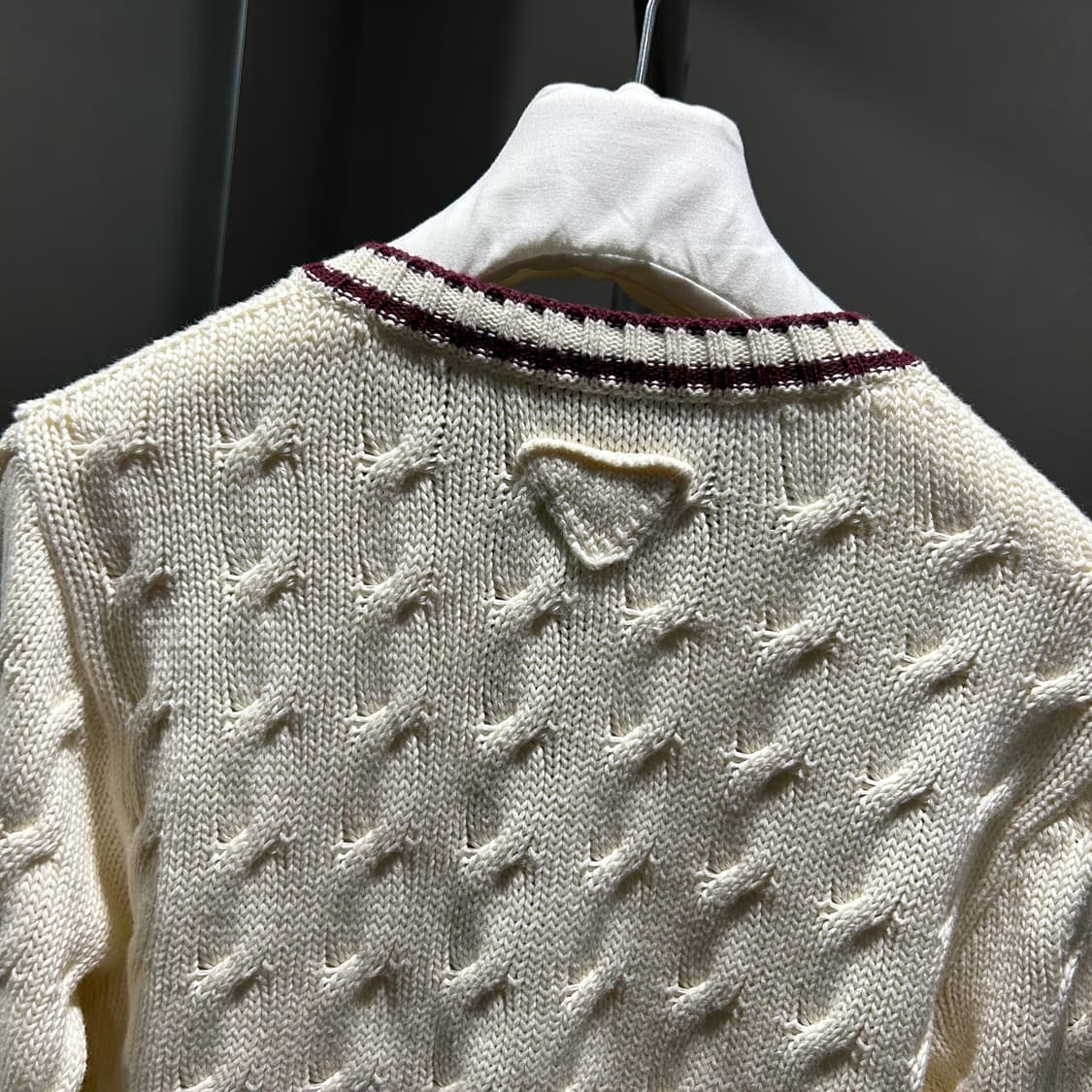 프라다 케이블 크롭 가디건 상품이미지7