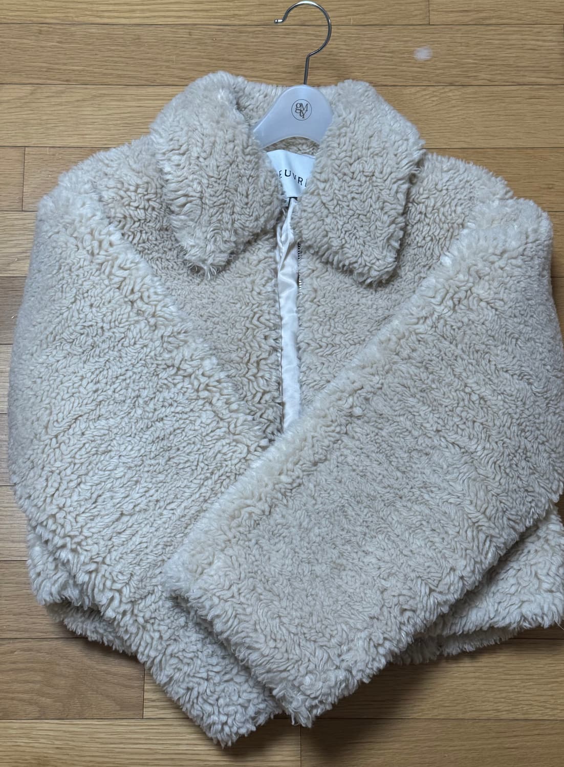 (W) 루에브르 포우 퍼 집업 자켓 라이트 베이지 상품이미지5