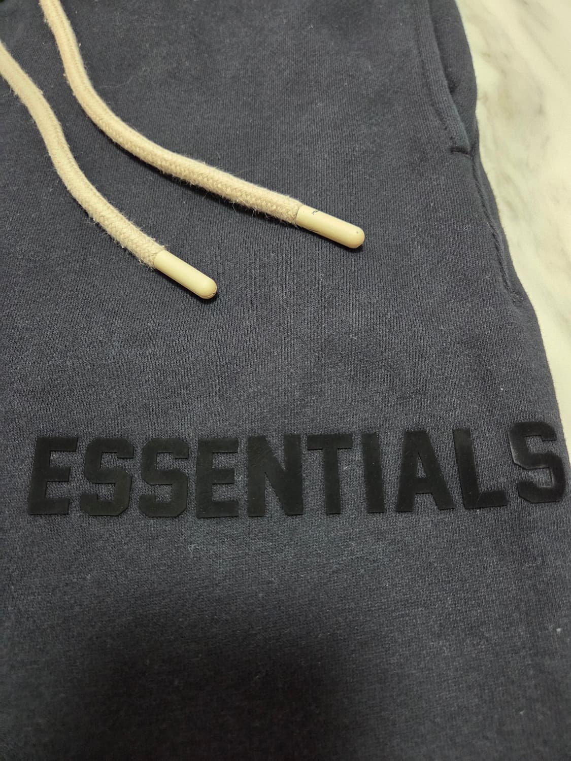 피오갓에센셜 더 블랙 컬렉션 스웻 조거팬츠 상품이미지5