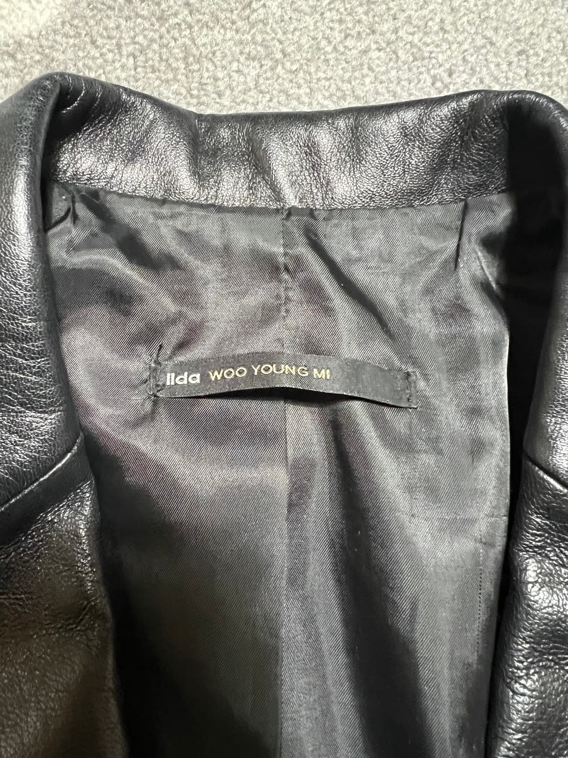 우영미 블랙 가죽 레더 블레이저 자켓 빈티지 상품이미지5