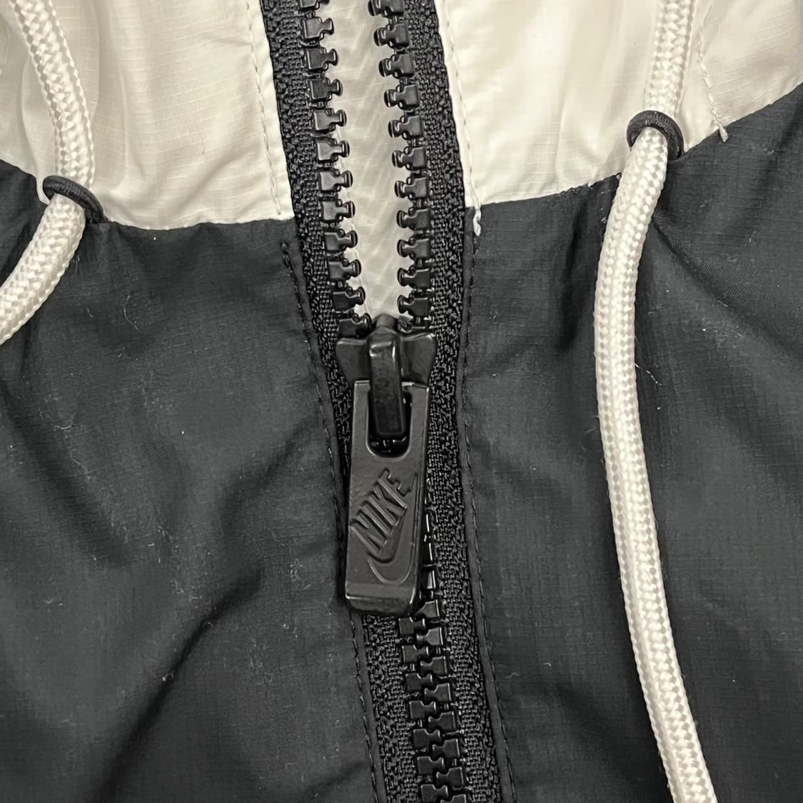 [정품/M] 나이키 바람막이 자켓 블랙 화이트 회색 b10 상품이미지7