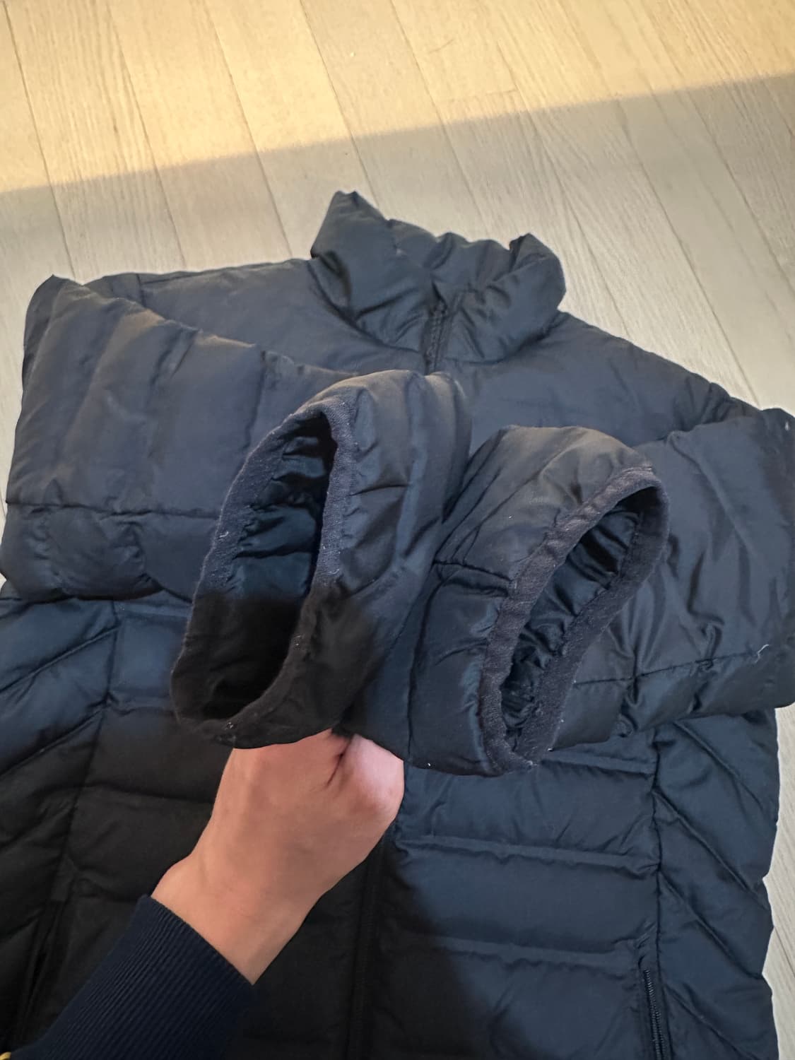 컬럼비아 레이크 덕다운 오리털 경량패딩 L(100) 블랙 상품이미지4