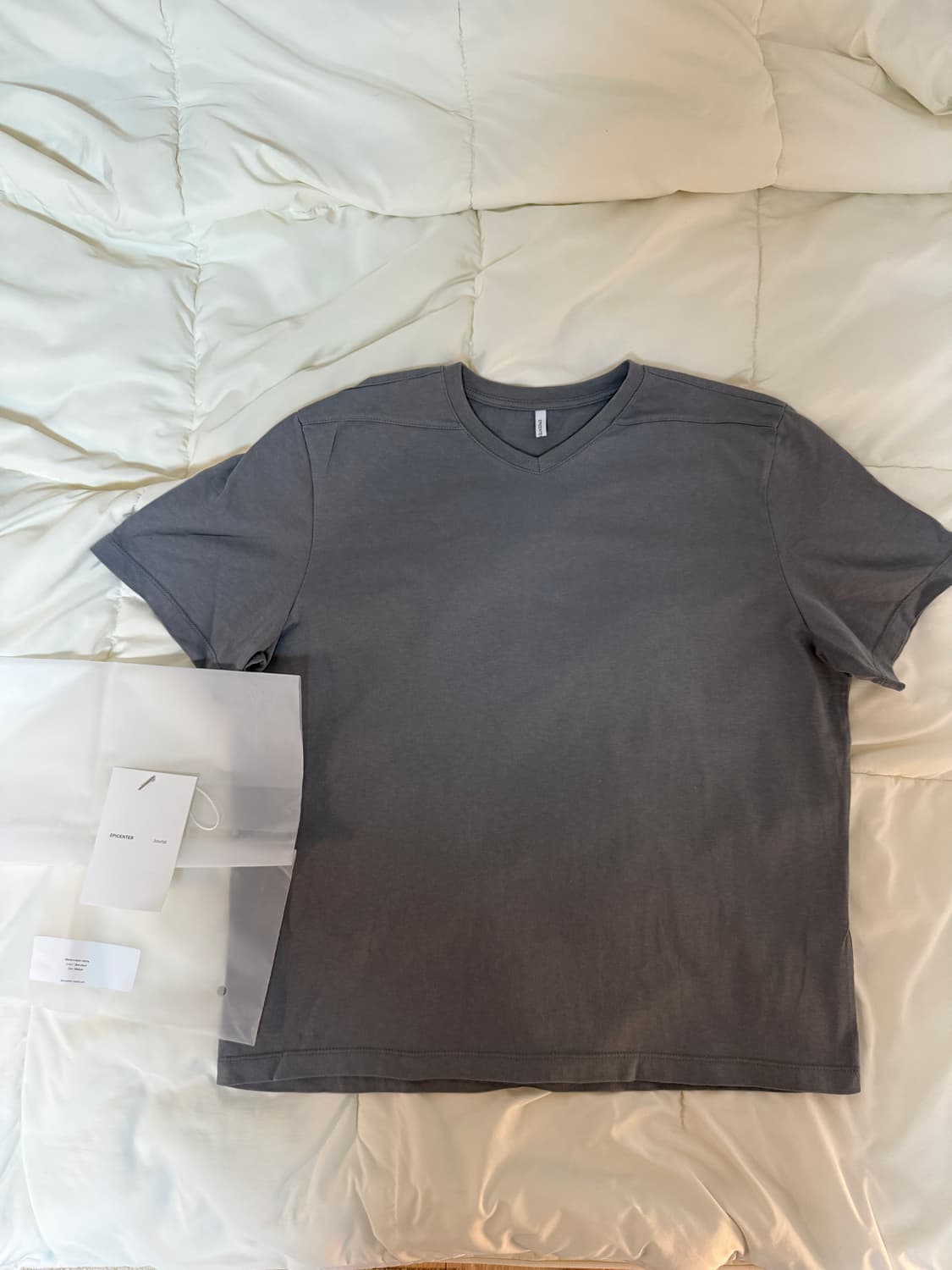 [M]에피센터 투어리스트 Mono v neck t-shirts 브이넥 상품이미지2