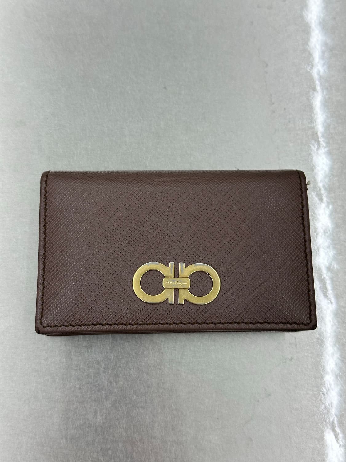 페라가모 간치니 카드지갑 브라운 상품이미지1