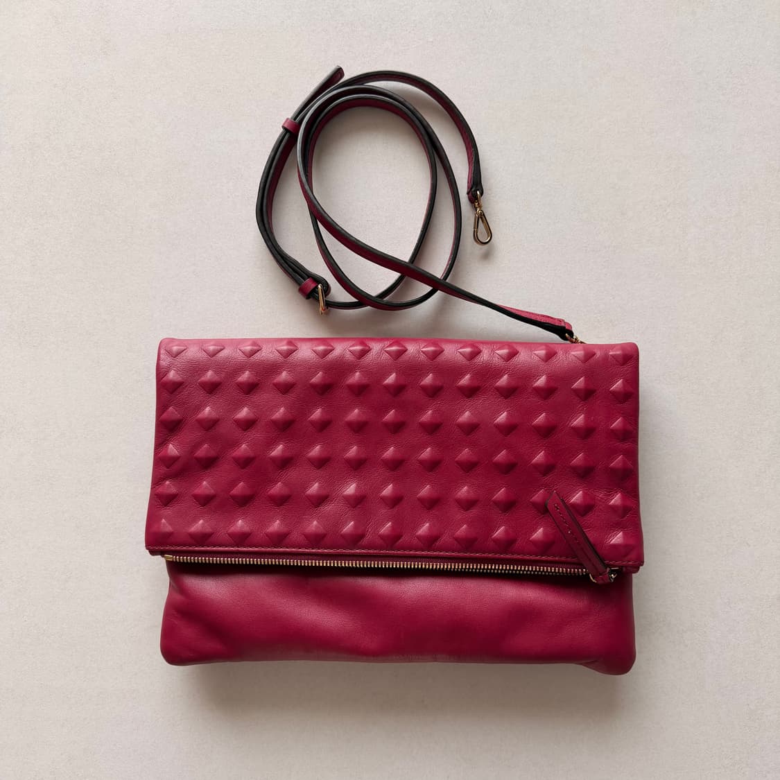 Mcm 스터드 클러치 숄더백 정품 상품이미지1