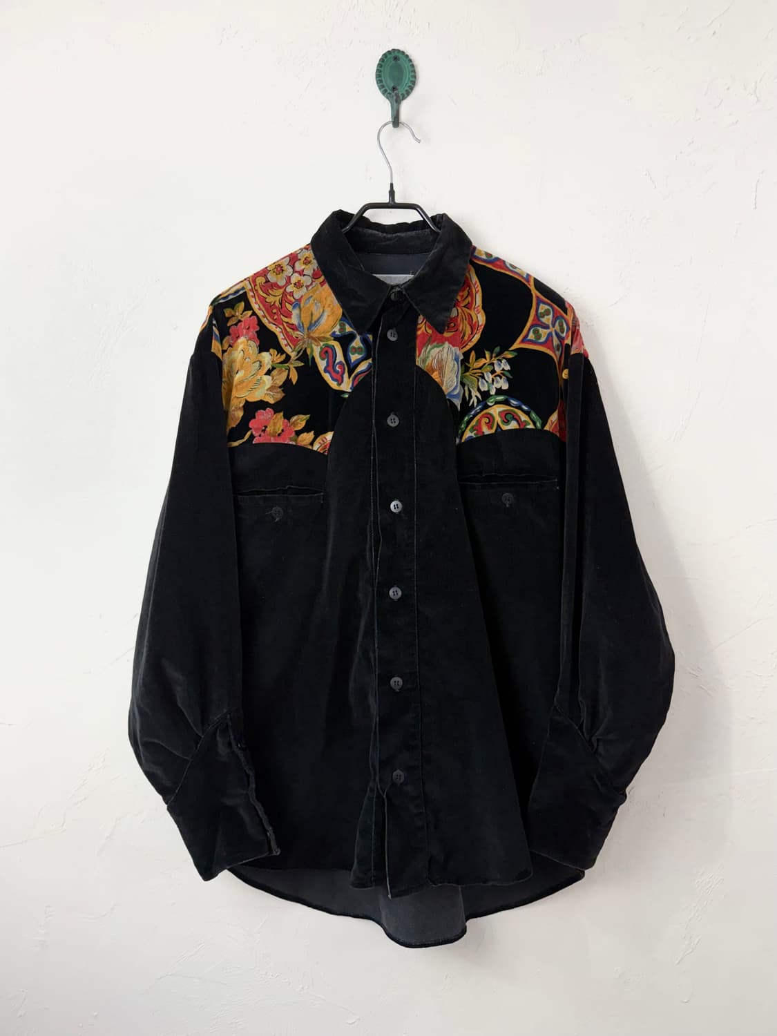 90s 프랑스 메이드 바로크 플로럴 요크 벨벳 웨스턴 셔츠 상품이미지1