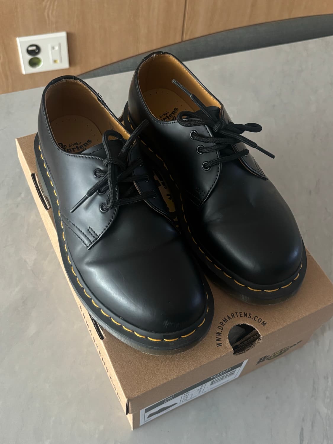 닥터마틴 1461 스무스 3홀 240 uk5 블랙 상품이미지1