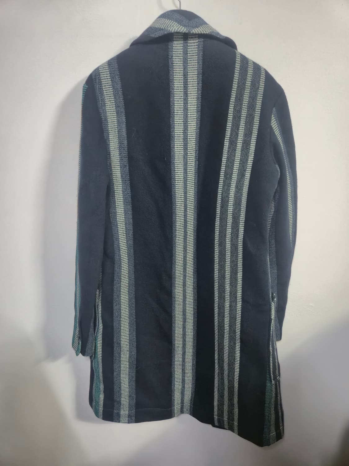 까르뱅 줄무늬 패턴 모직 코트 상품이미지2