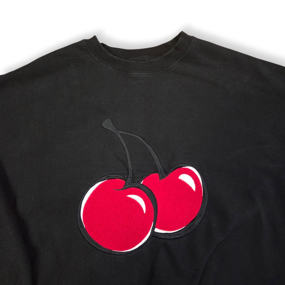 키르시 빈티지 빅체리 블랙 맨투맨 상품이미지3