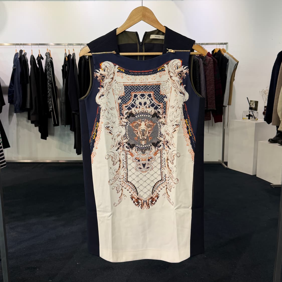 [82] 한섬 시스템 민소매 원피스  상품이미지1