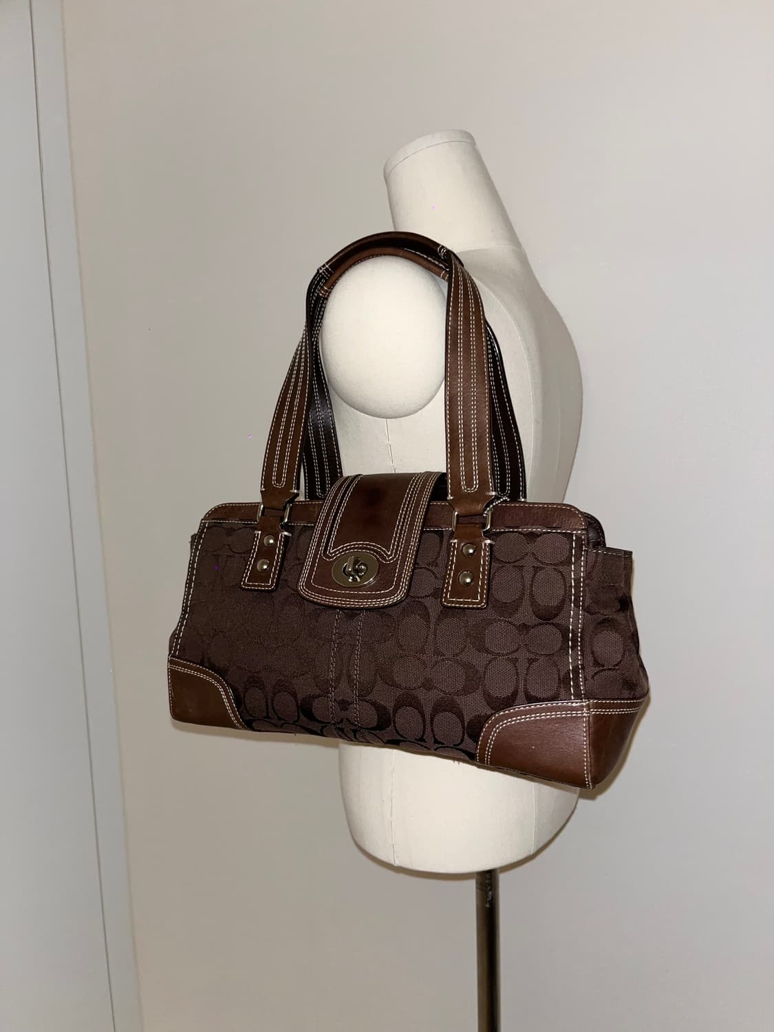 📦 Coach All Brown Shoulder Bag 상품이미지2