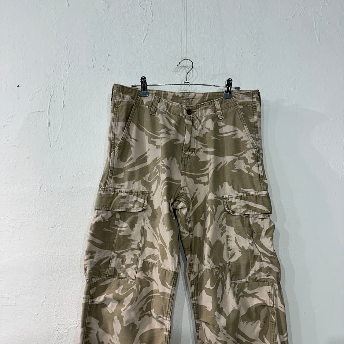 칼하트WIP 카모 팬츠 30 상품이미지2