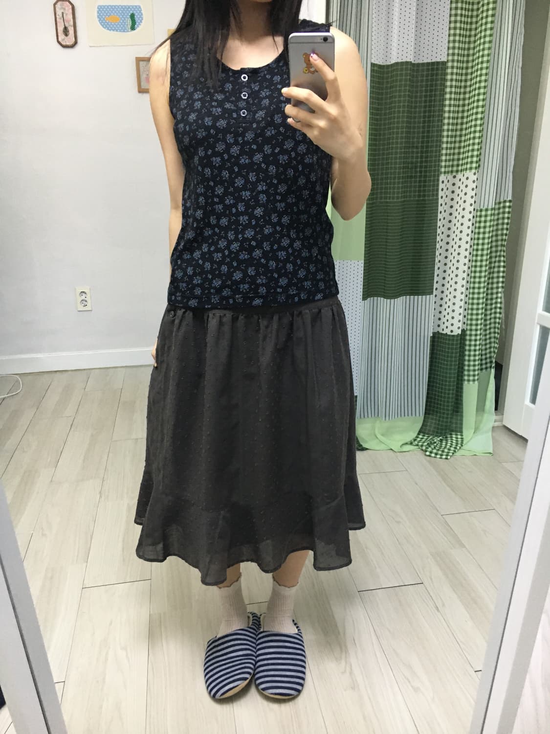 블랙 잔꽃 도트 슬리브리스 상품이미지7