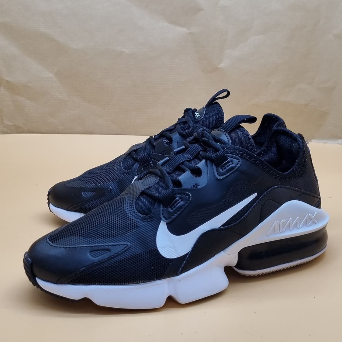 나이키 에어맥스 인피니티2 운동화245. 상품이미지1