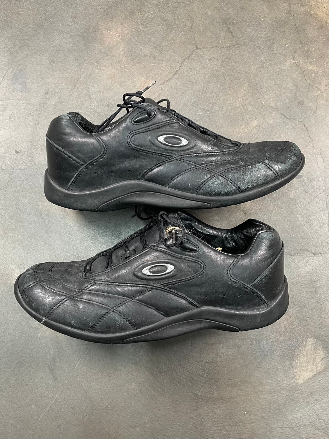 오클리 2005 메탈로고 코일레더 스니커즈 상품이미지2