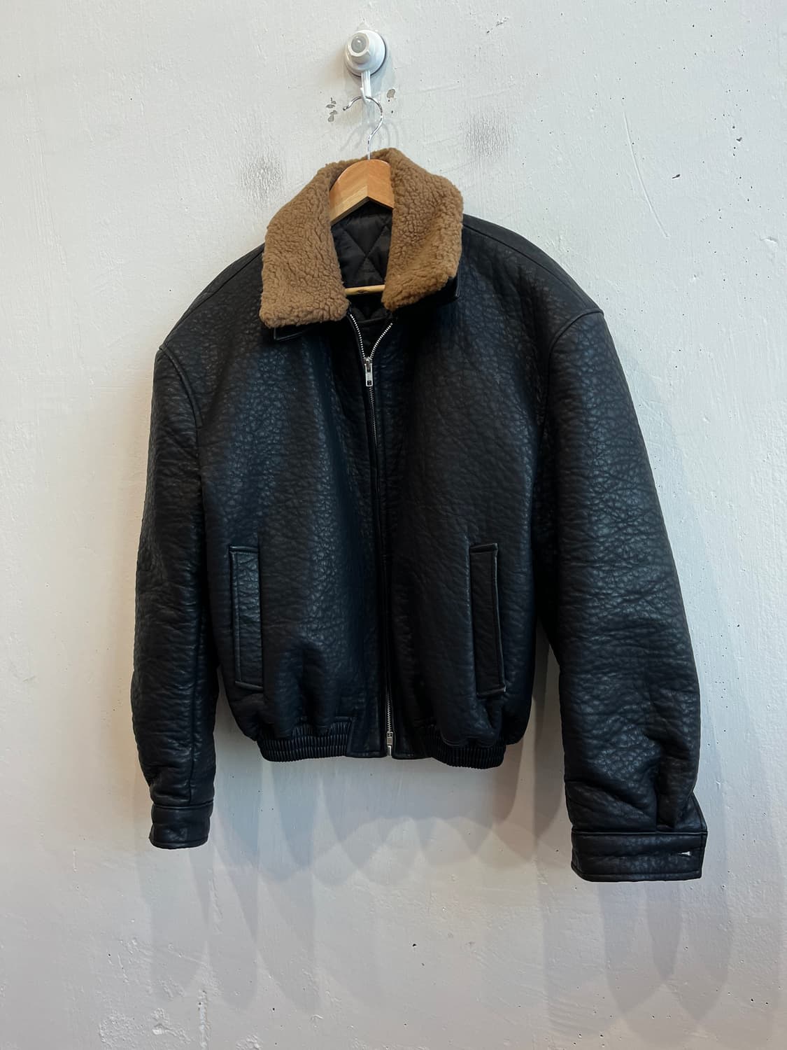 Veil 레더 봄버자켓 상품이미지1