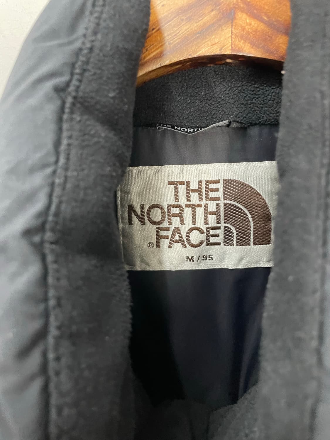 노스페이스 화이트라벨 블랙 완장로고 패딩 H991 상품이미지7