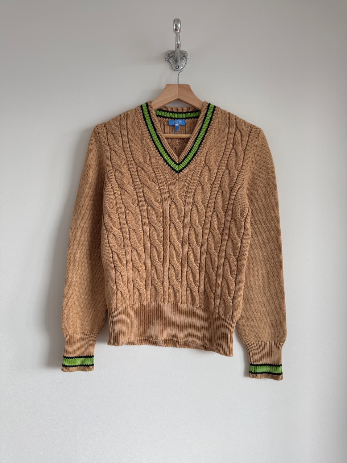 에스카다 스포츠(ESCADA SPORT) 브이넥 니트(ITALY) 상품이미지1