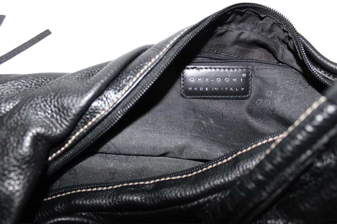 2000s ITALY OKI-DOKI 오키도키 레더 하프문백 상품이미지7