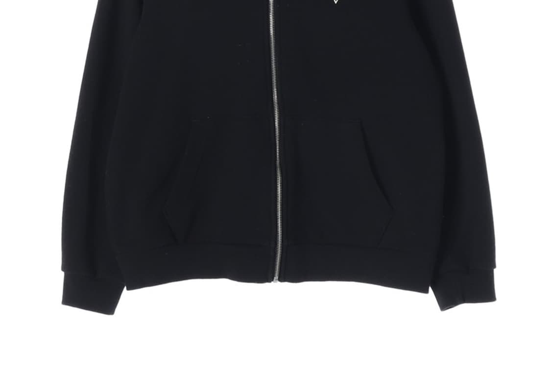 GUESS 블랙 삼각 실버 로고 후드집업 M 상품이미지4