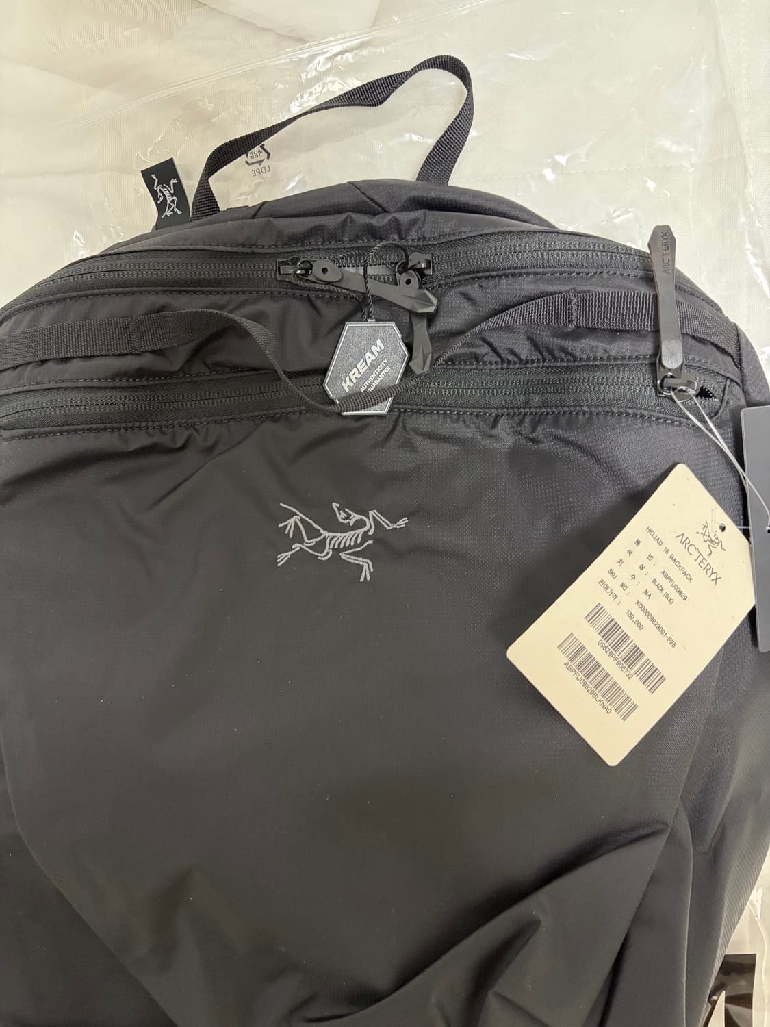 아크테릭스 헬리아드 15 새상품 판매합니다 상품이미지2