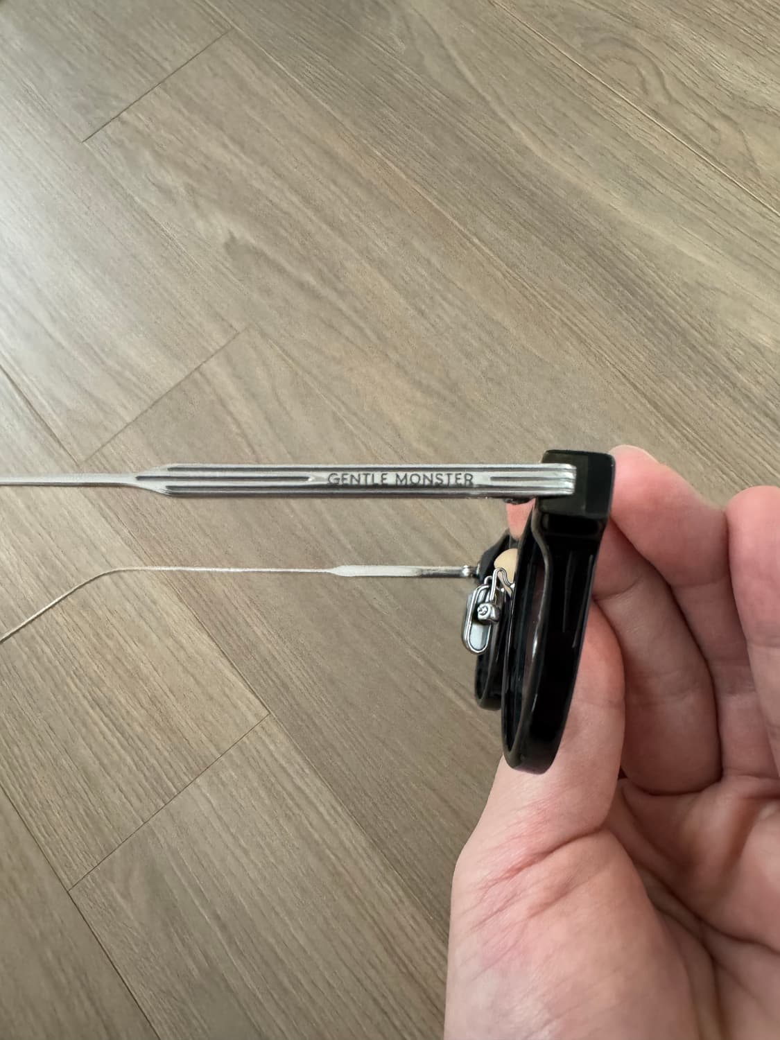 젠틀몬스터 에디 01 블랙 상품이미지6