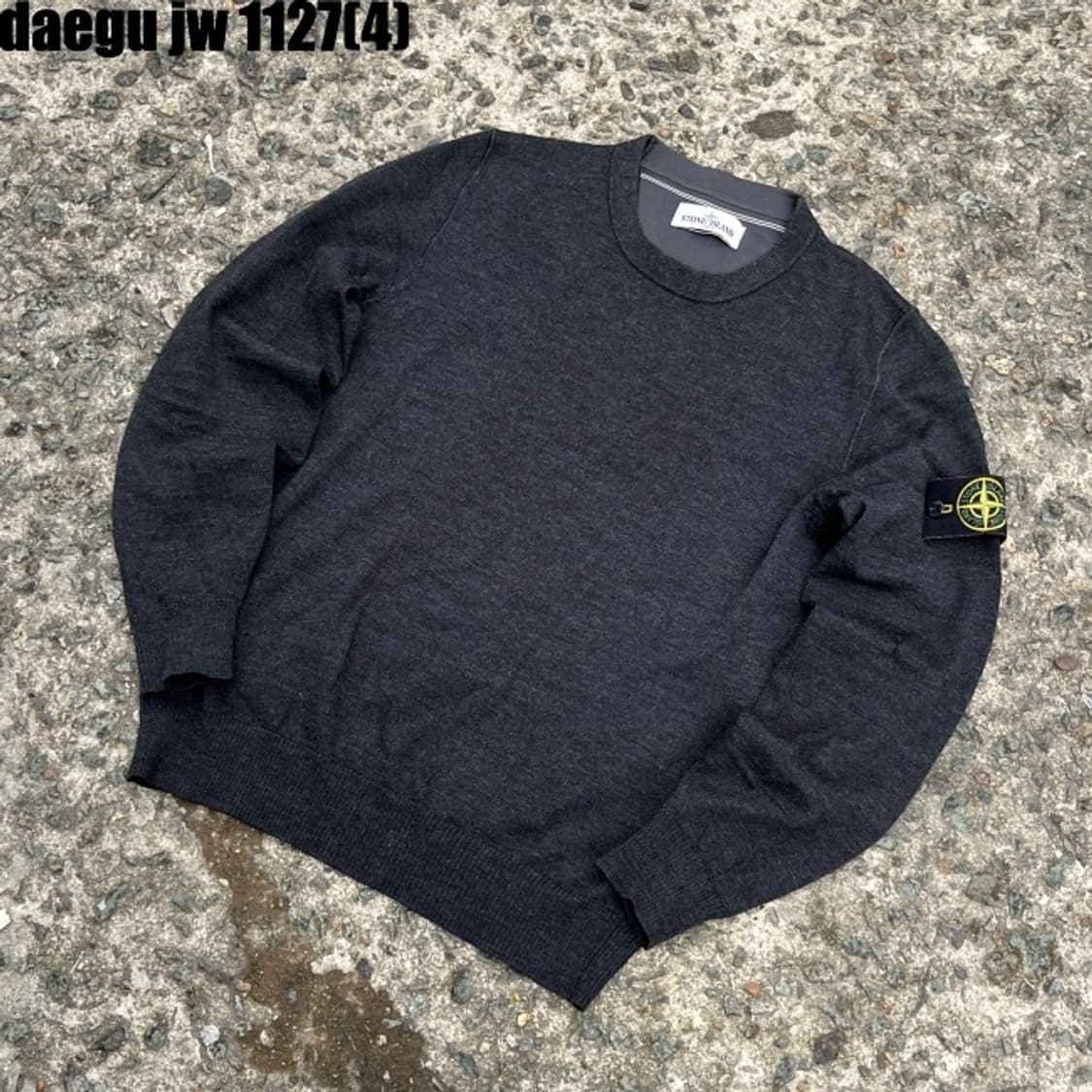 스톤아일랜드 니트 빵뀨 상품이미지1