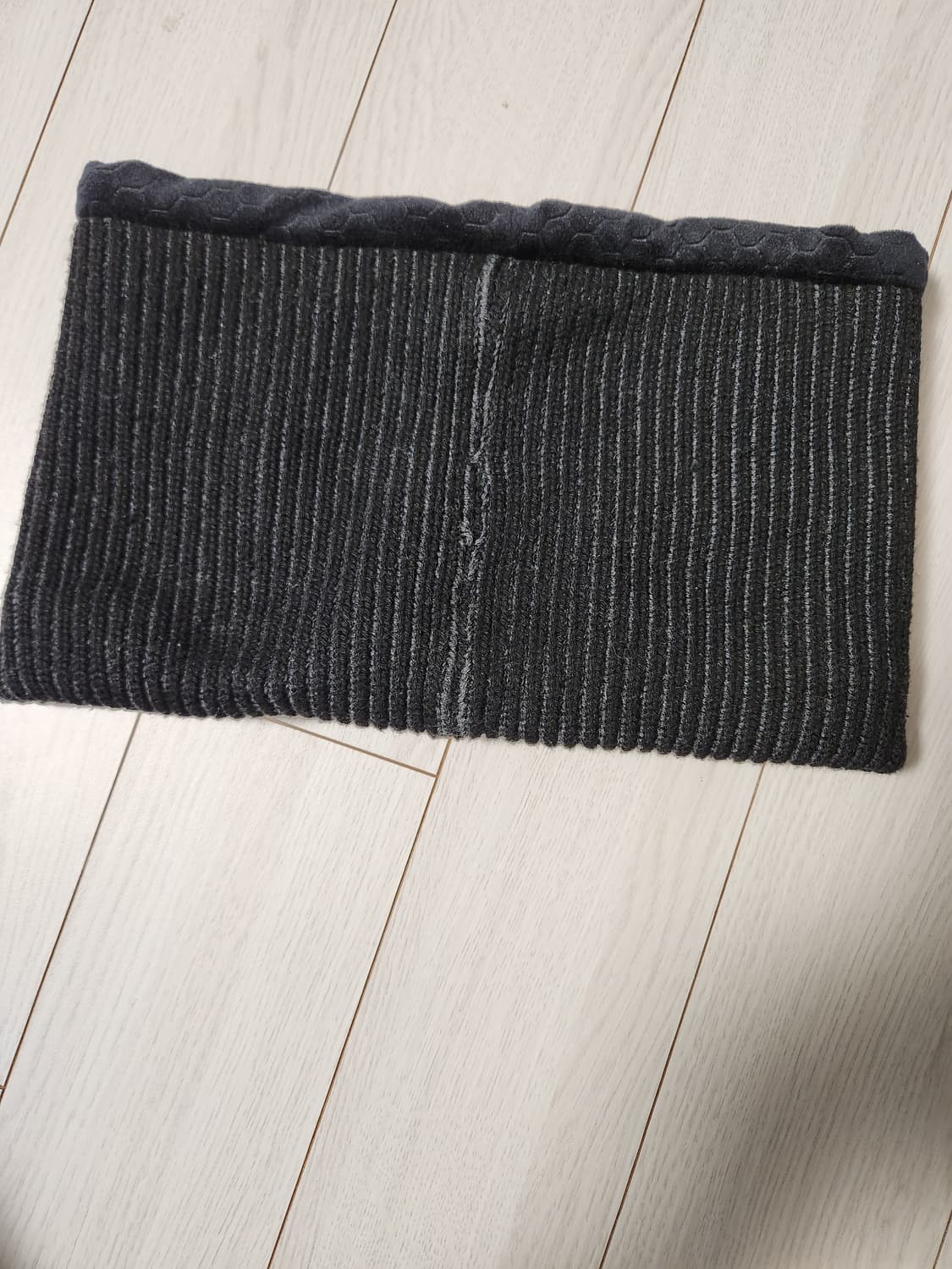 아디다스 넥워머

여러 중고사이트에도 같이 판매하고 있어서 삭제되면 팔린 상품이미지3