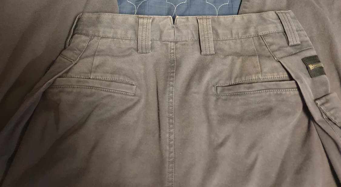 (희귀매물) 시스템옴므 유틸리티 밑단버튼 스판 앵클 카고팬츠 차콜 33 상품이미지4