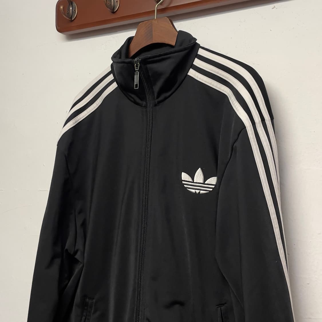 아디다스 블랙 파이어버드 져지 자켓   상품이미지2