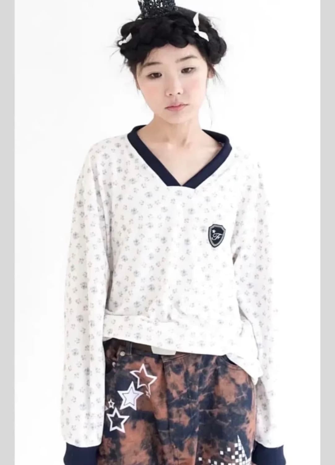 샵페어리 V neck flower terry shirt 상품이미지1