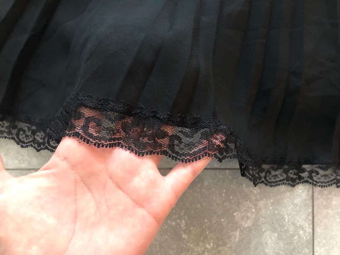 블랙 레이스 미디 스커트 상품이미지1
