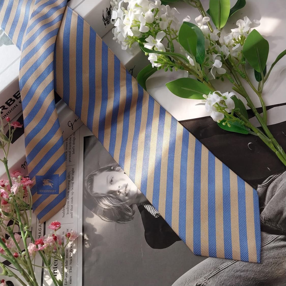 버버리 넥타이 베이지 블루 스트라이프 8.9cm A+등급 K2144 상품이미지4