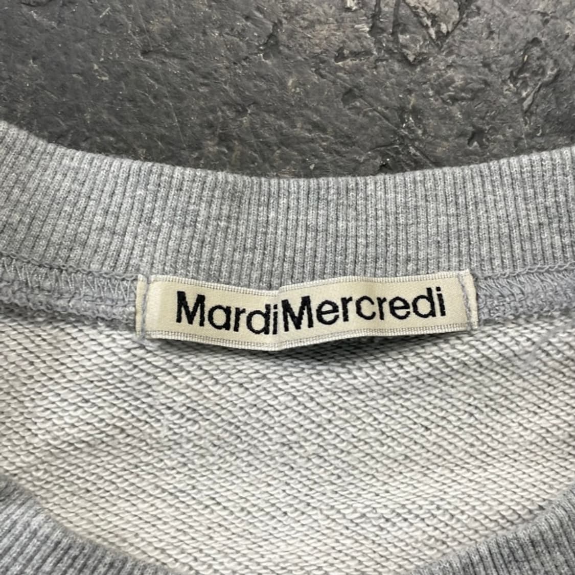 100 마르디 맨투맨  상품이미지3