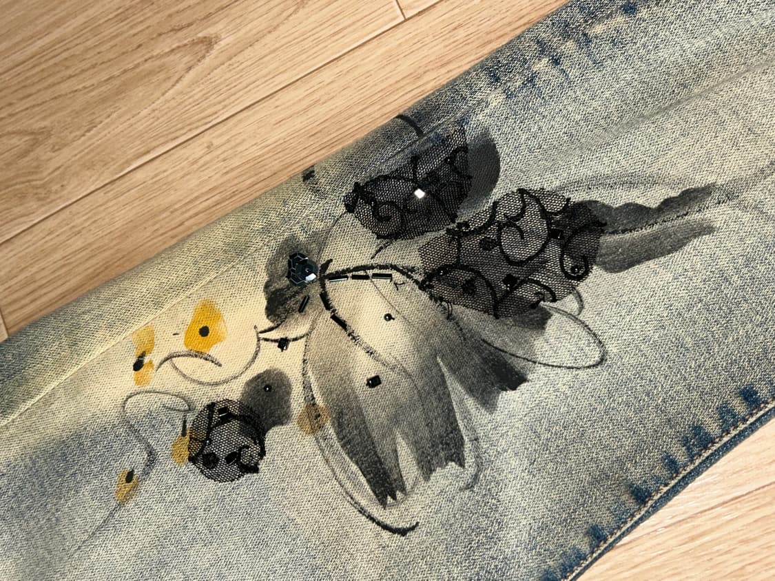 오리엔탈 플라워 드로잉 자수 데님 부츠컷 팬츠 상품이미지3