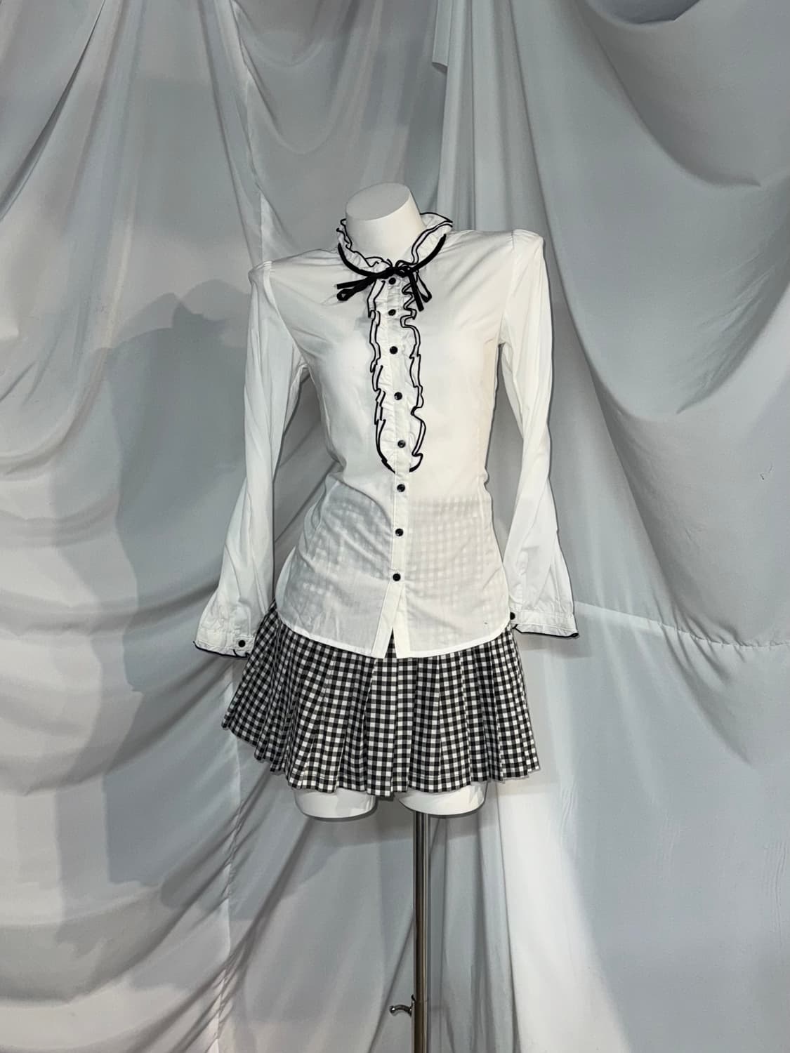 리즈리사 무채색 공겜여주깔 프레피 코디세트  상품이미지3