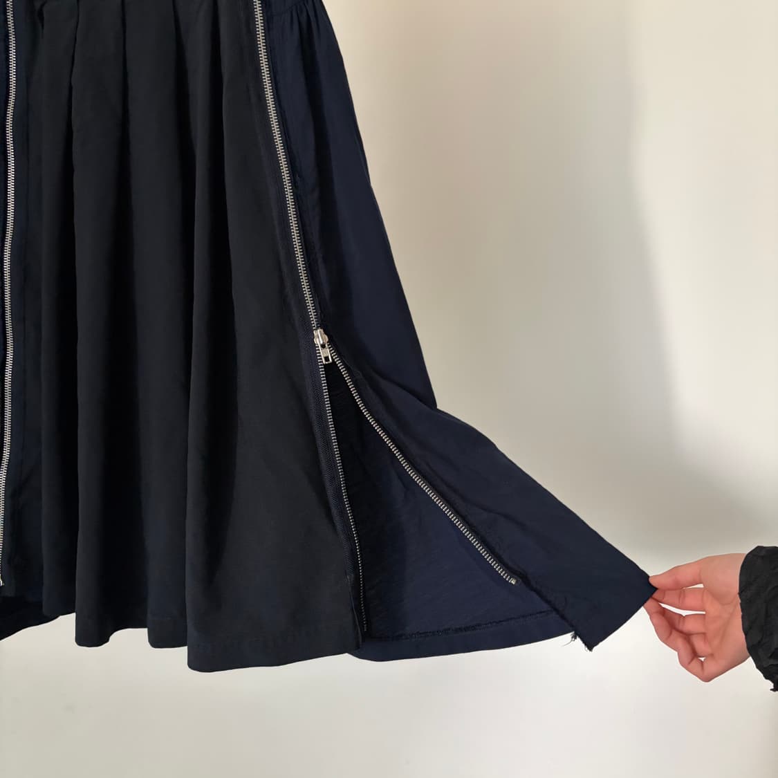 Zipper Docking Pleats One Piece 상품이미지3