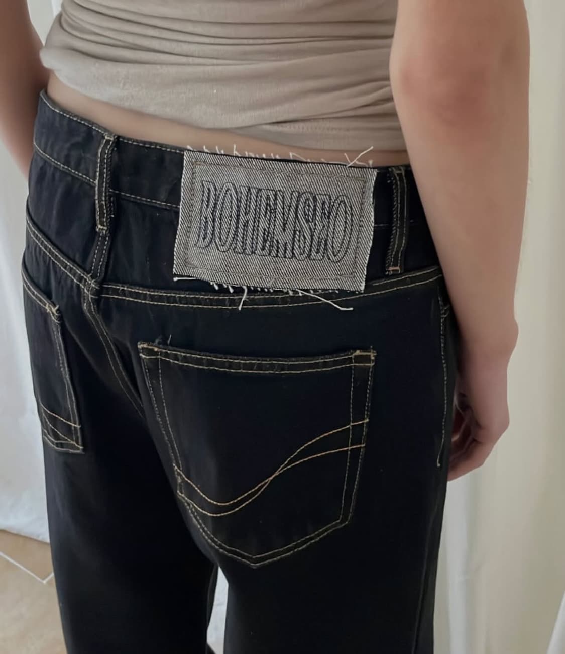 보헤미안서울 엠브로이더리 로고 롤업 데님 상품이미지3