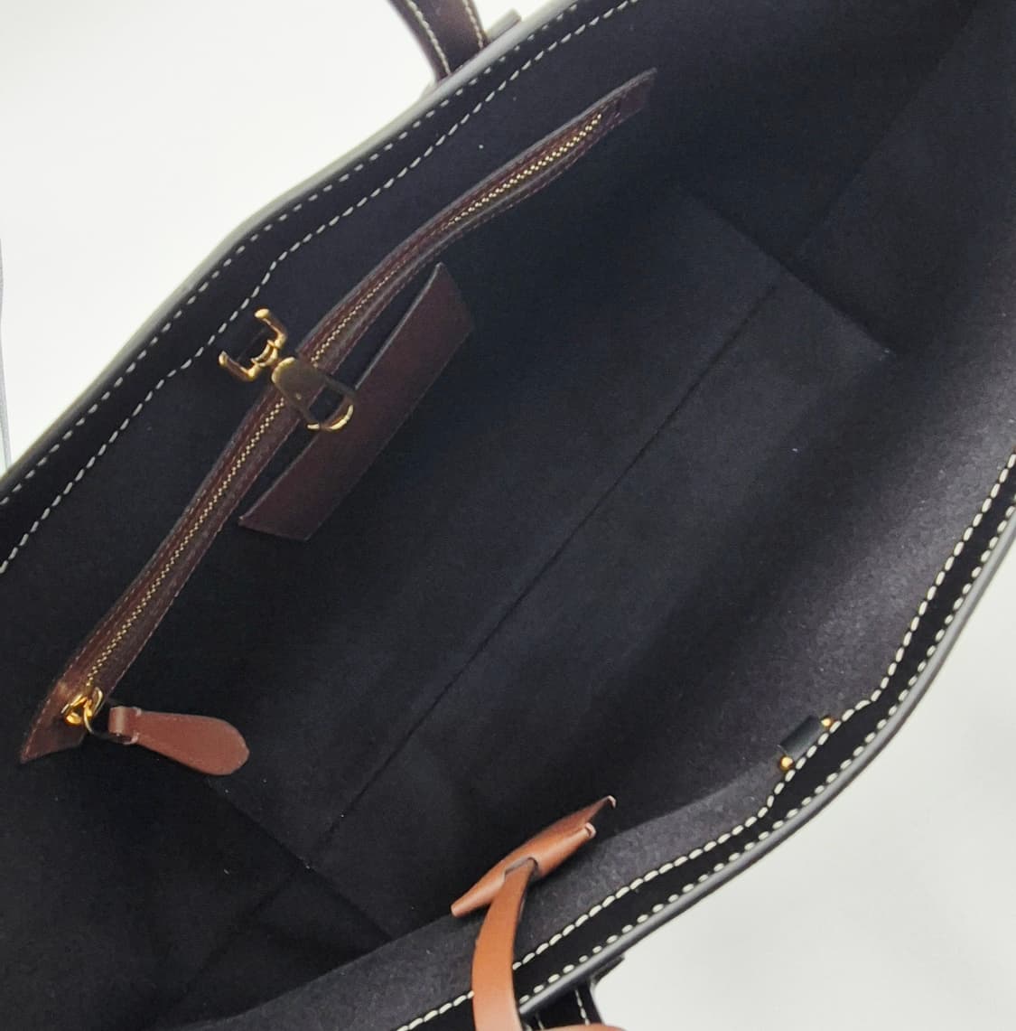 버버리 체크 쇼퍼 토트백
(Burberry Check Tote Bag)
 상품이미지10