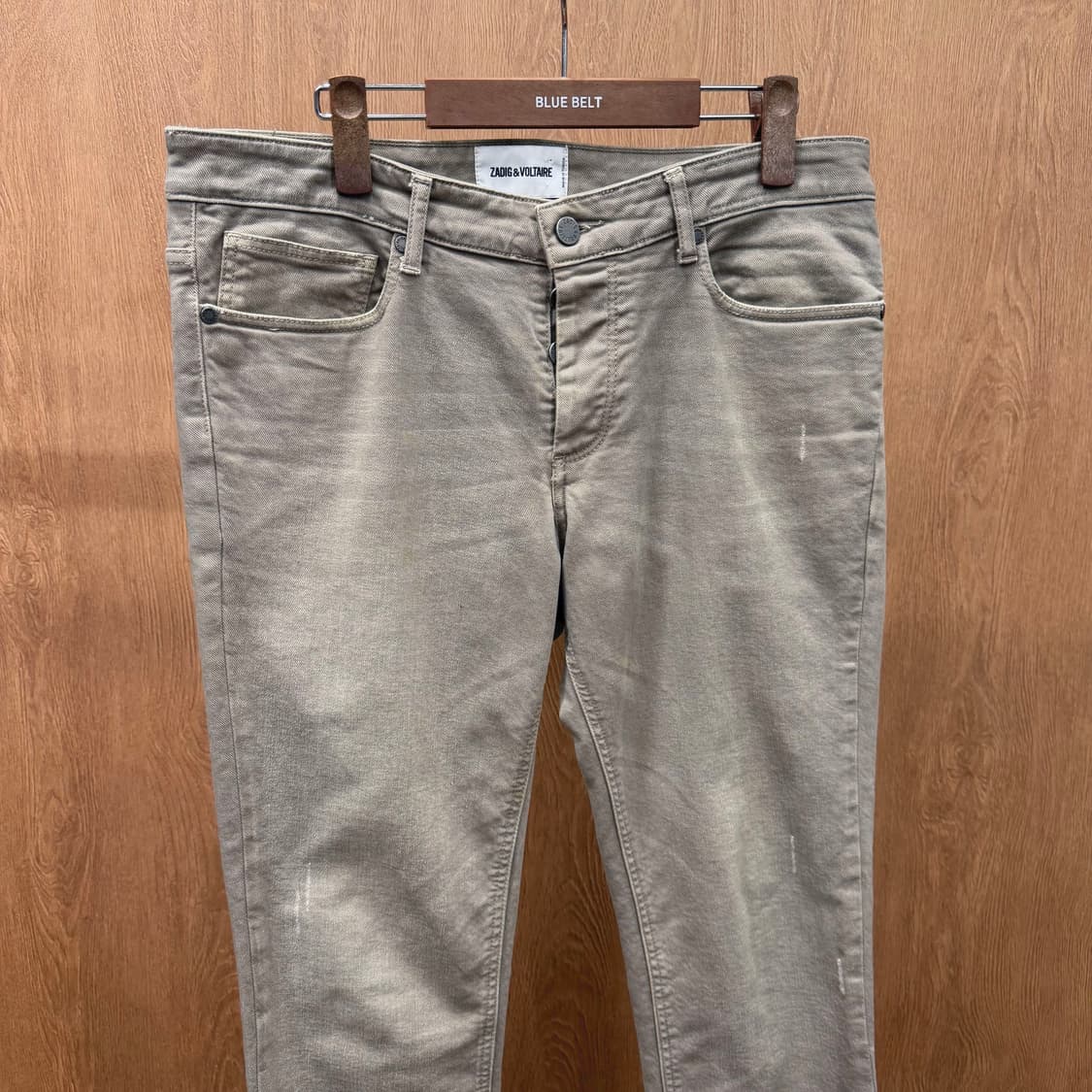 쟈딕 앤 볼테르 팬츠 워싱 스크래치 해골 스터드 슬림 테이퍼드핏 베이지 상품이미지4