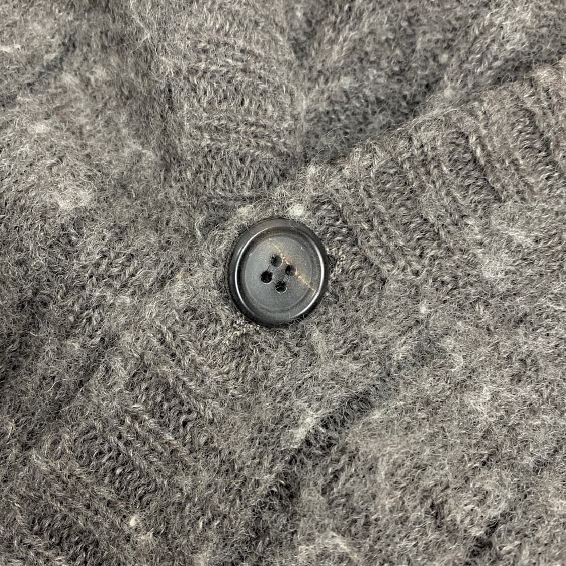 프라다 슈퍼 롱 슬리브 브이넥 가디건 상품이미지8