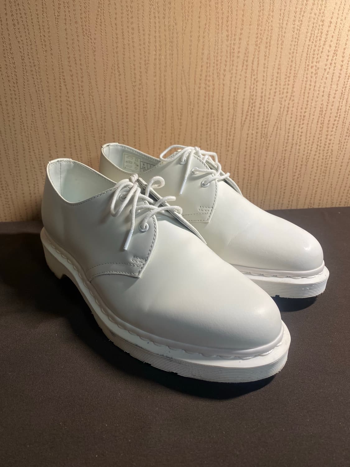 닥터마틴 1461 모노 화이트 3홀 250 상품이미지1