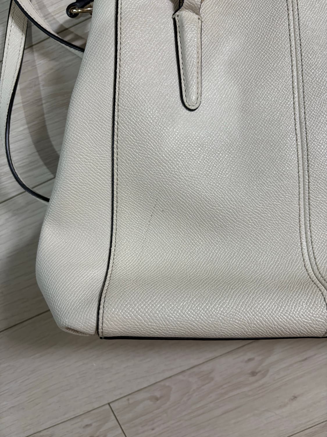 코치 아이보리 토트백 상품이미지5