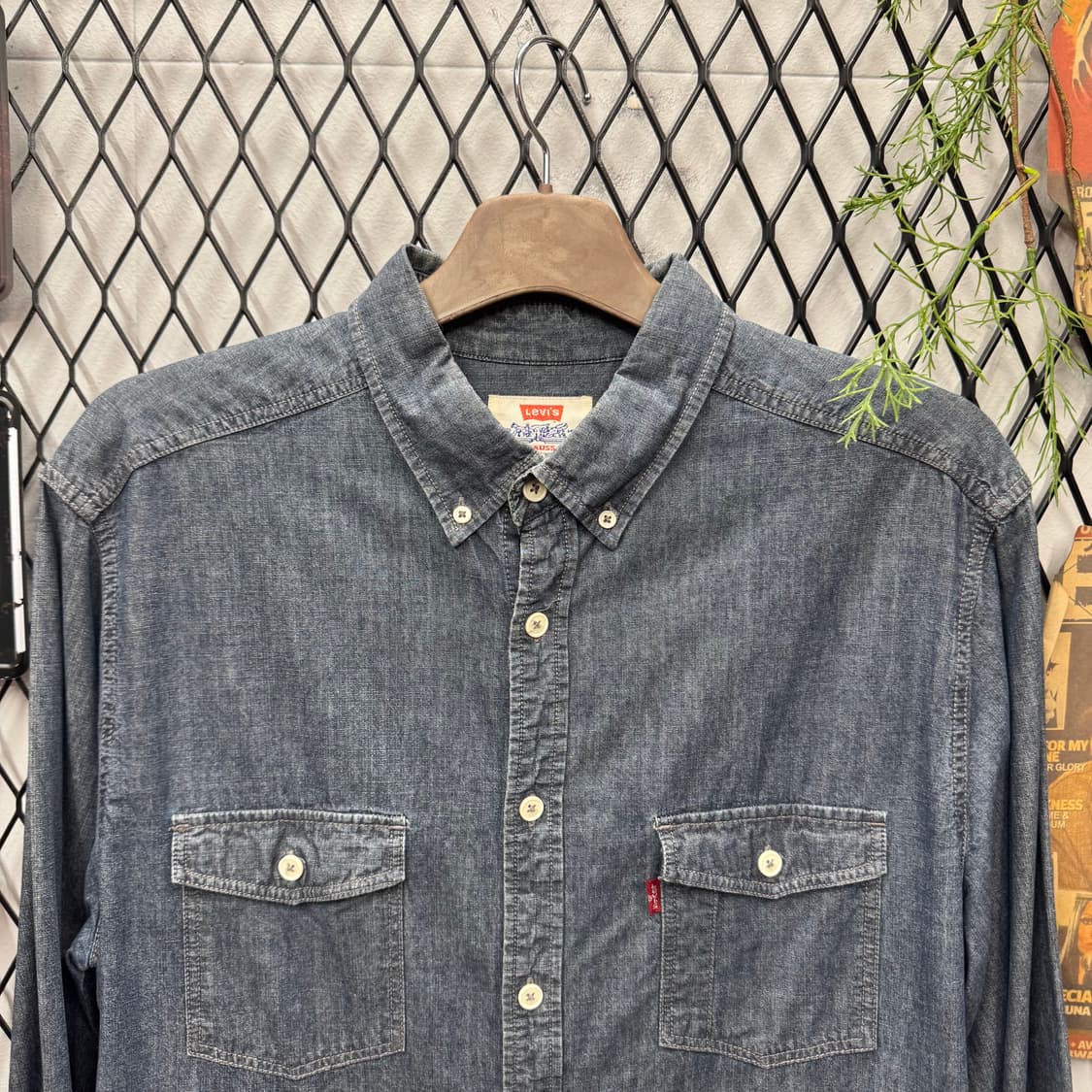 00s 리바이스 워싱 데님 셔츠 전면 투포켓 포인트 그레이청 상품이미지3