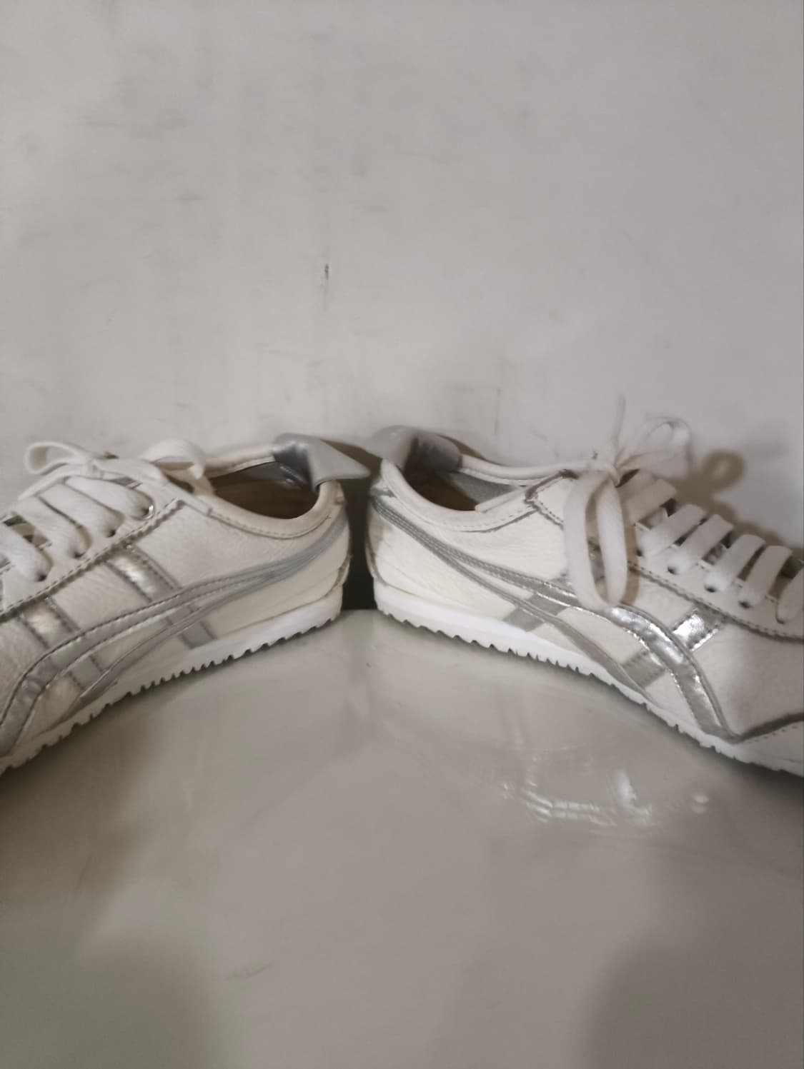 235mm 오니츠카타이거 멕시코66 화이트 스니커즈 상품이미지6