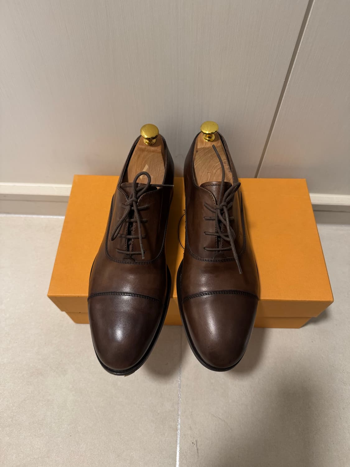 토즈 캡토 브라운 슈즈 UK8 판매합니다. 상품이미지2