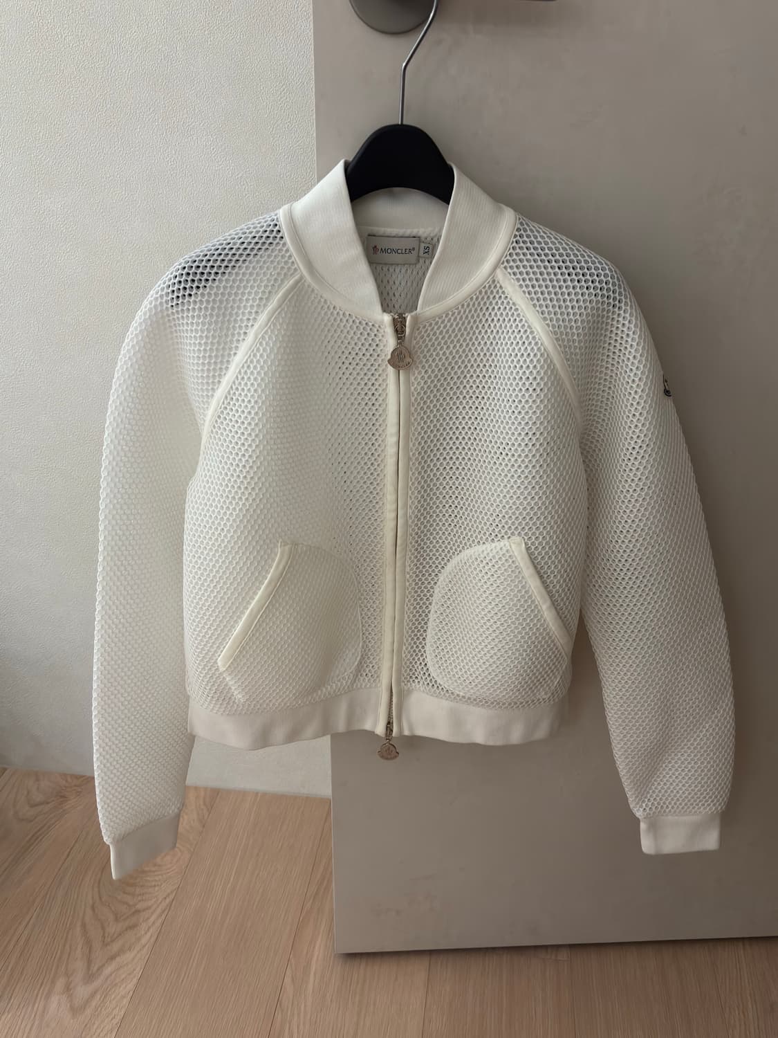 (새상품) MONCLER 메쉬 재킷 XS 상품이미지1