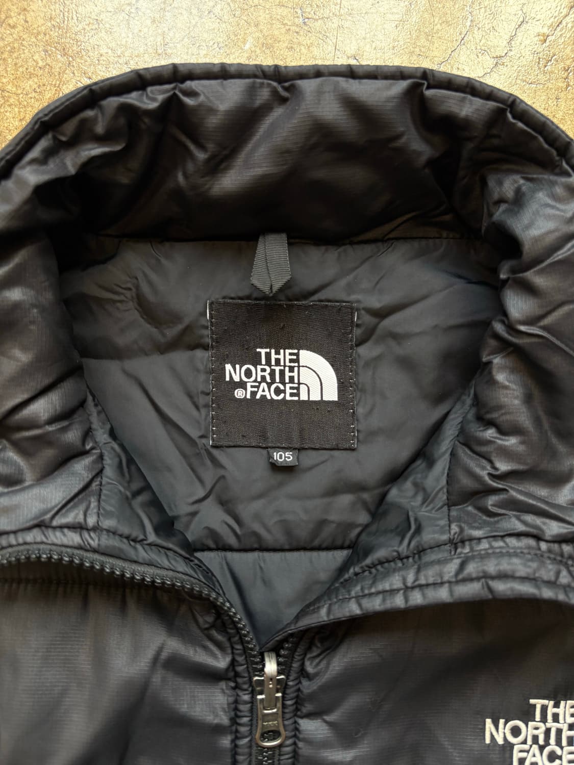 노스페이스 경량 패딩 상품이미지3