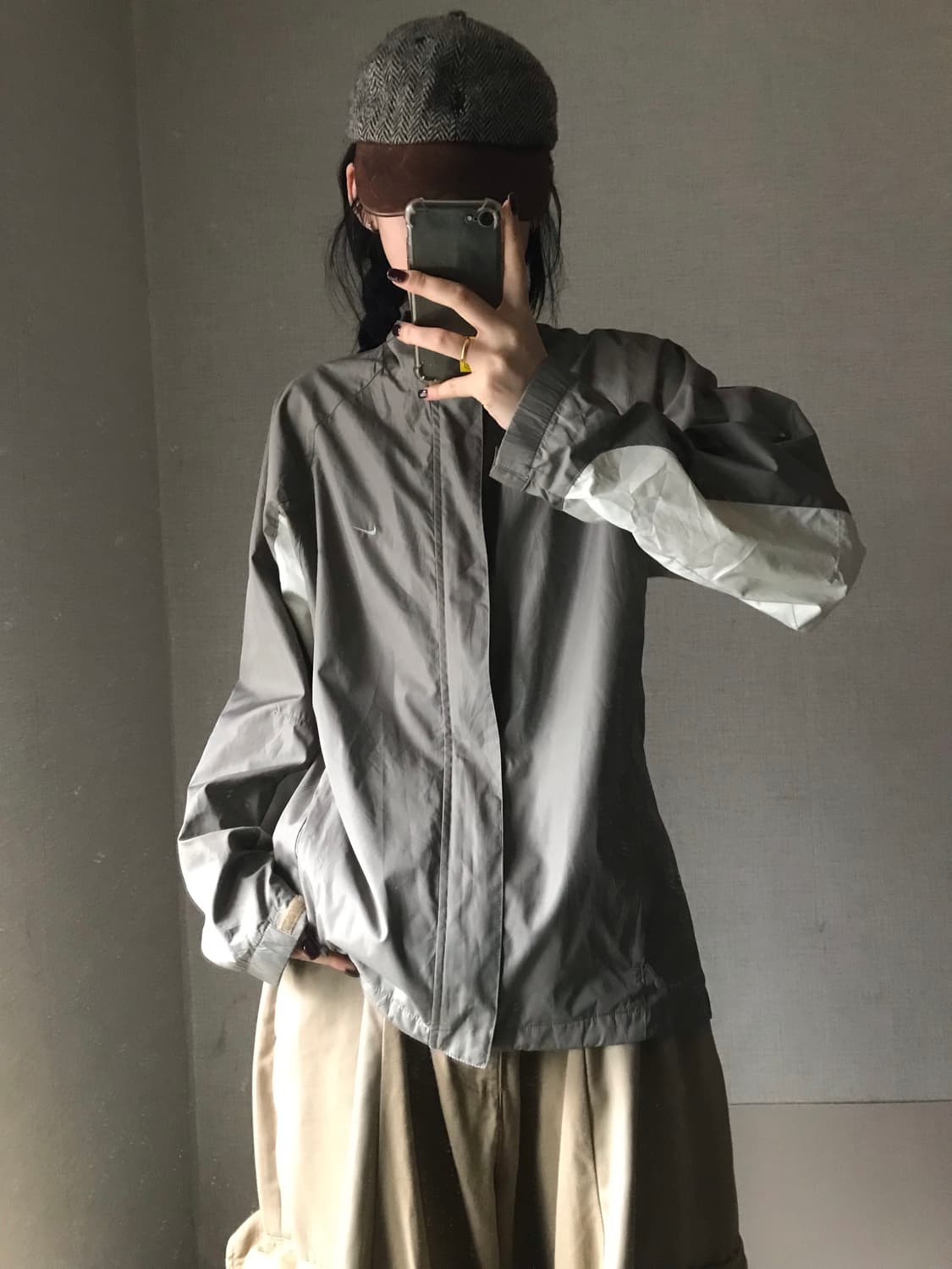 나이키 카키 바람막이 상품이미지1